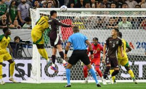 Jamaica no pudo reponerse del supuesto gol que le anularon 