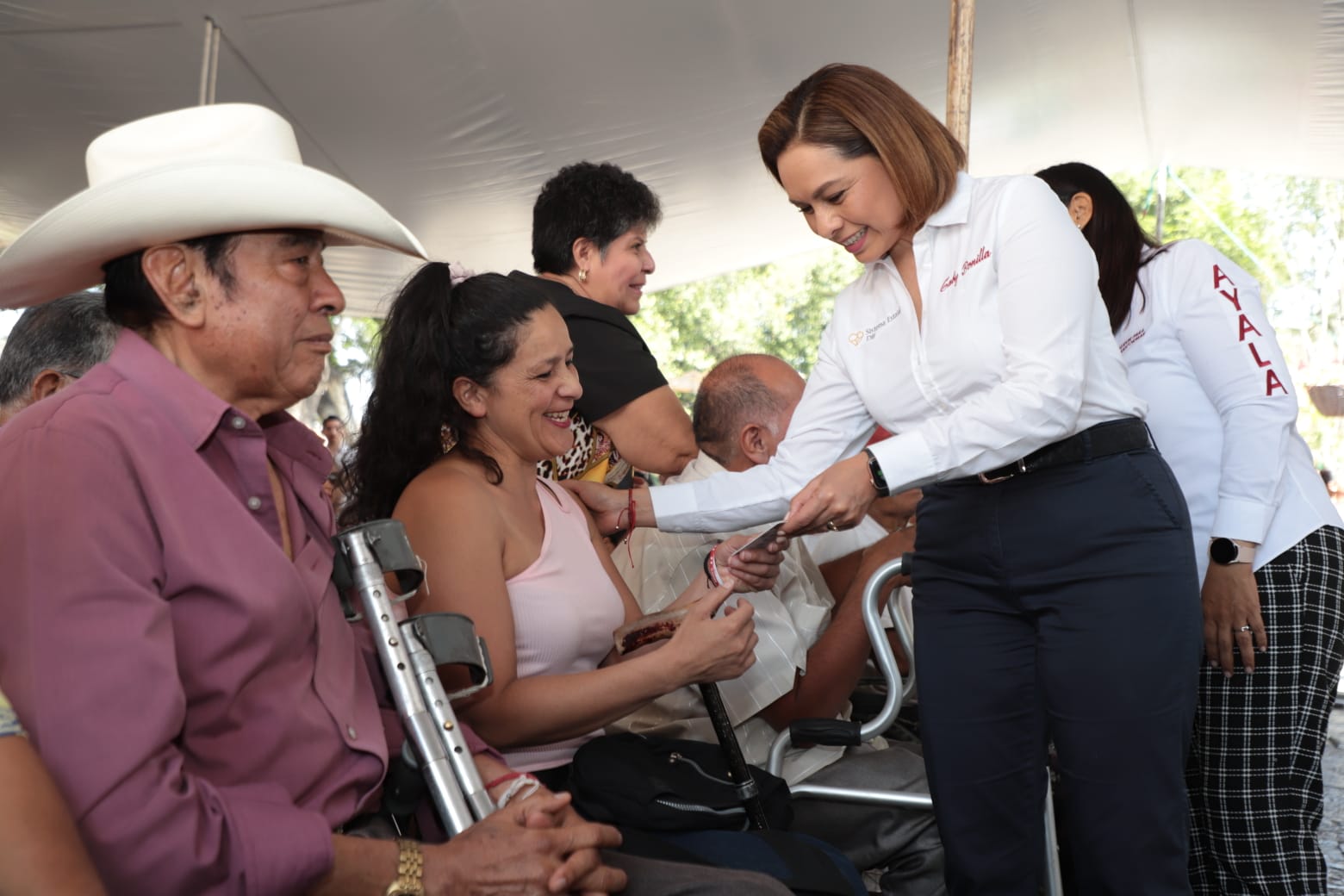 Vocación de Gaby Bonilla para servir