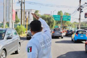 La Policía de Tránsito debe "orientar" únicamente en el cambio de circulación