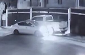Así chocaron la camioneta de la víctima