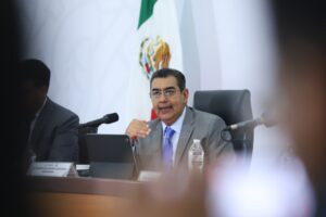 Sergio Salomón pendiente de todos los temas en el estado