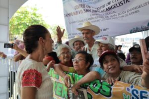 Diálogo permanente con el pueblo