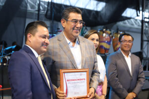 Entregaron reconocimiento