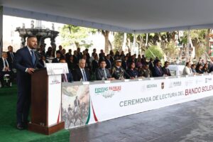 Ceremonia en el Zócalo