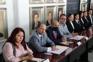 En la Sala Vasconcelos la SEP signó convenio