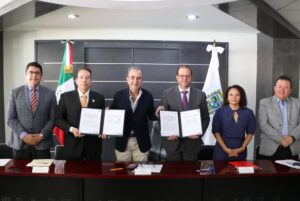 Estrecha colaboración a favor de docentes y estudiantes