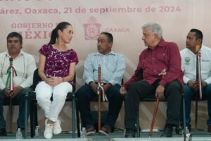 Recibieron "Bastón de Mando"