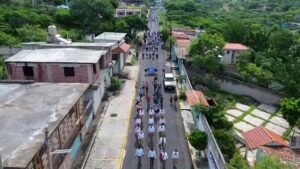 Ambiente de Fiestas Patrias en Ahuehuetitla
