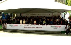 Autoridades en el Desfile