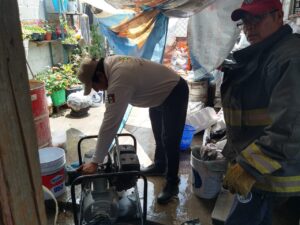 Ayuda a damnificados