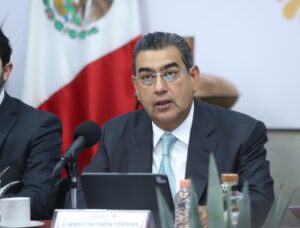 En la tradicional conferencia de los lunes