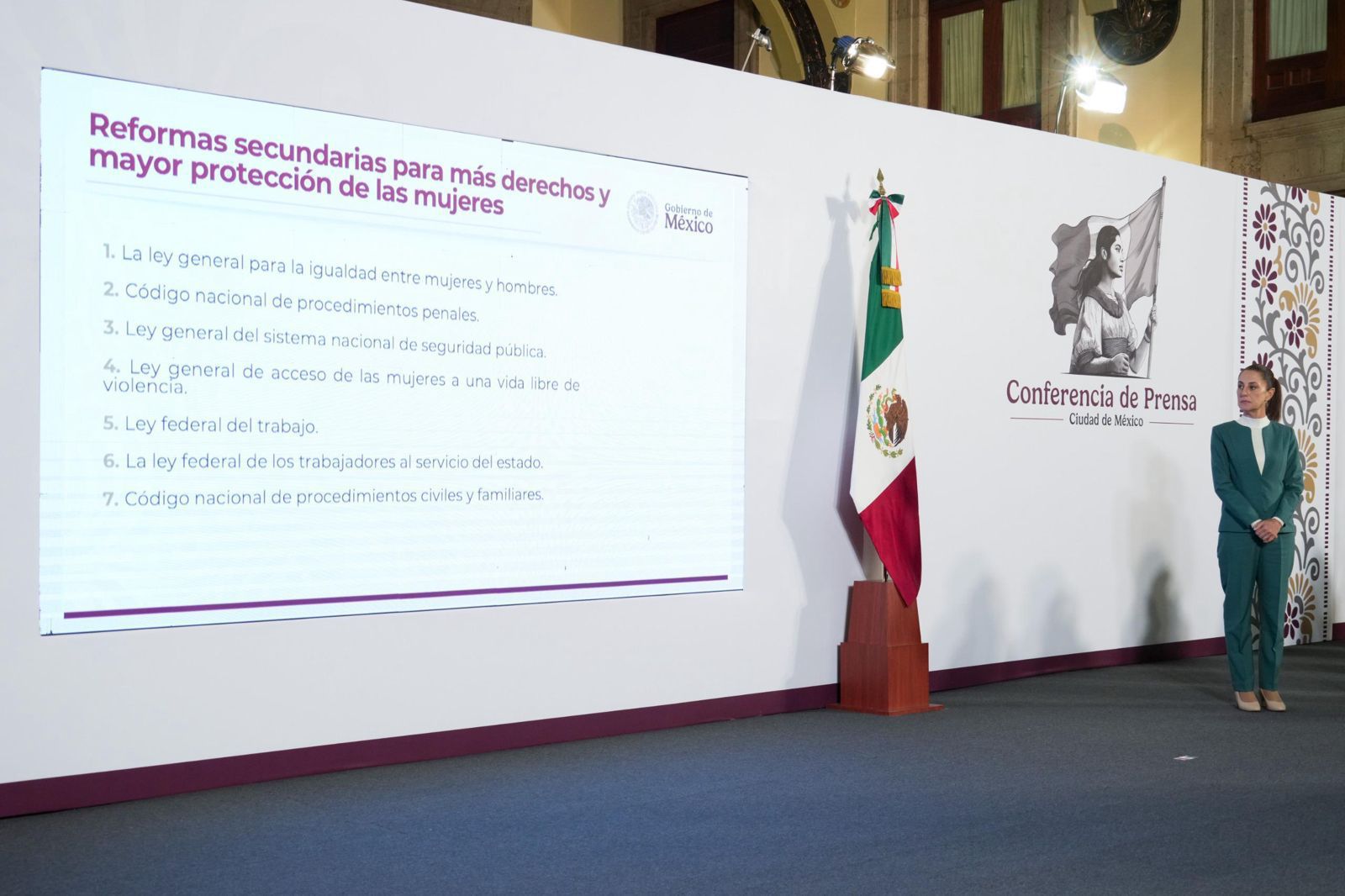 Pensión para el Bienestar de las Mujeres