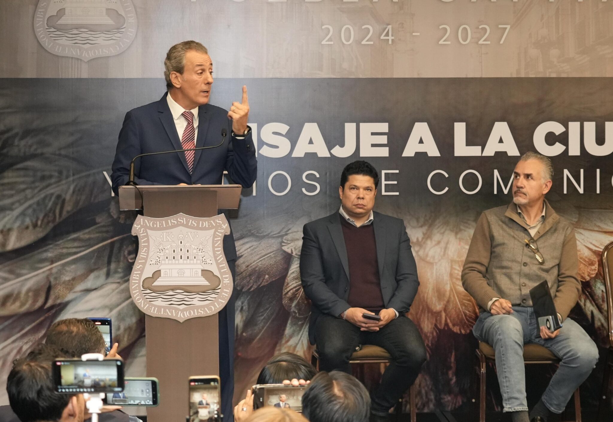 Adelanta una administración transparente