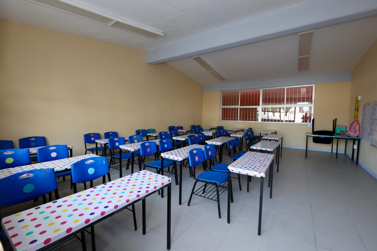Aulas escolares, prioridad de este Gobierno