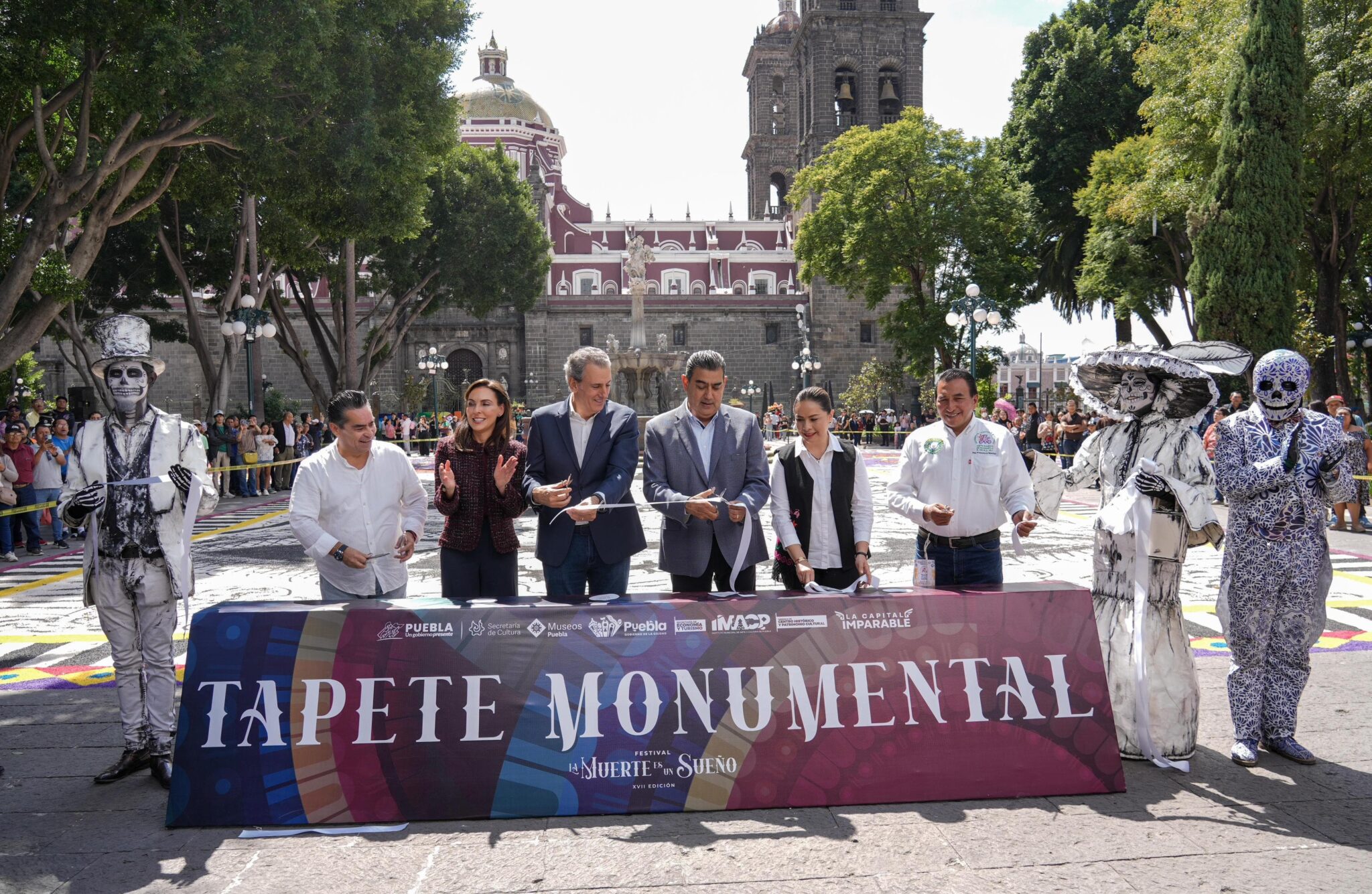 Primer Tapete Monumental
