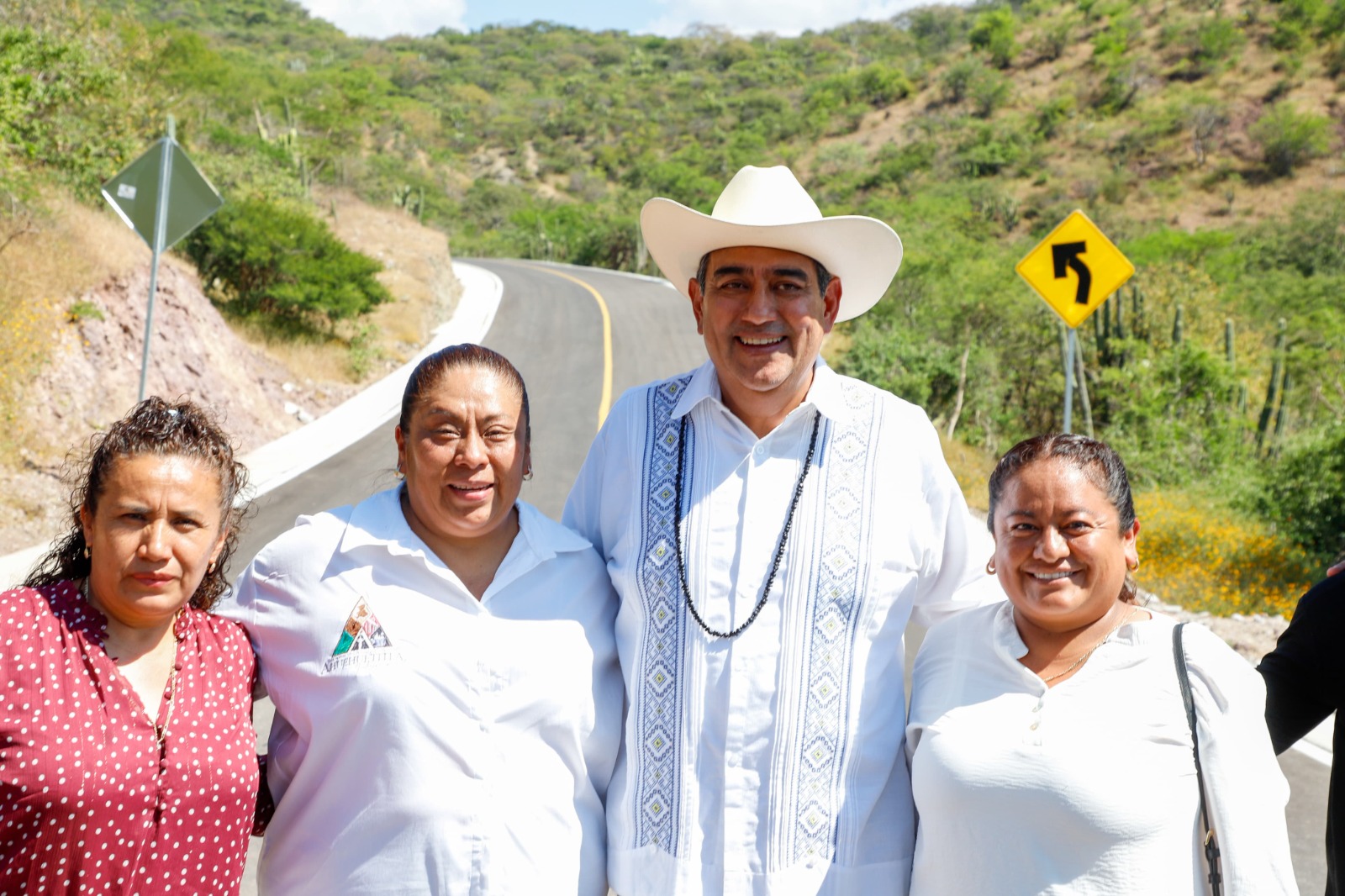 Entregó obras de infraestructura