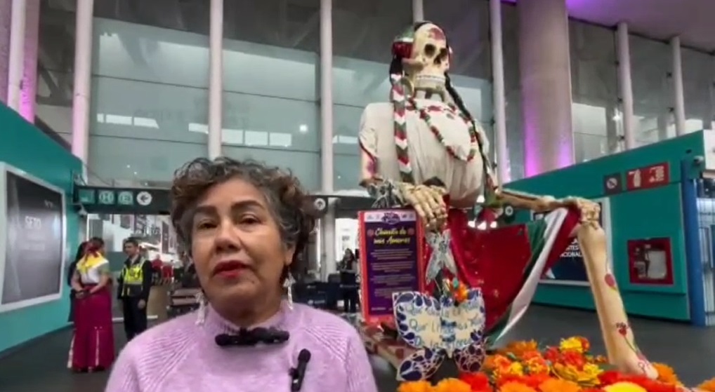 La artista Pilla Rojas y su obra