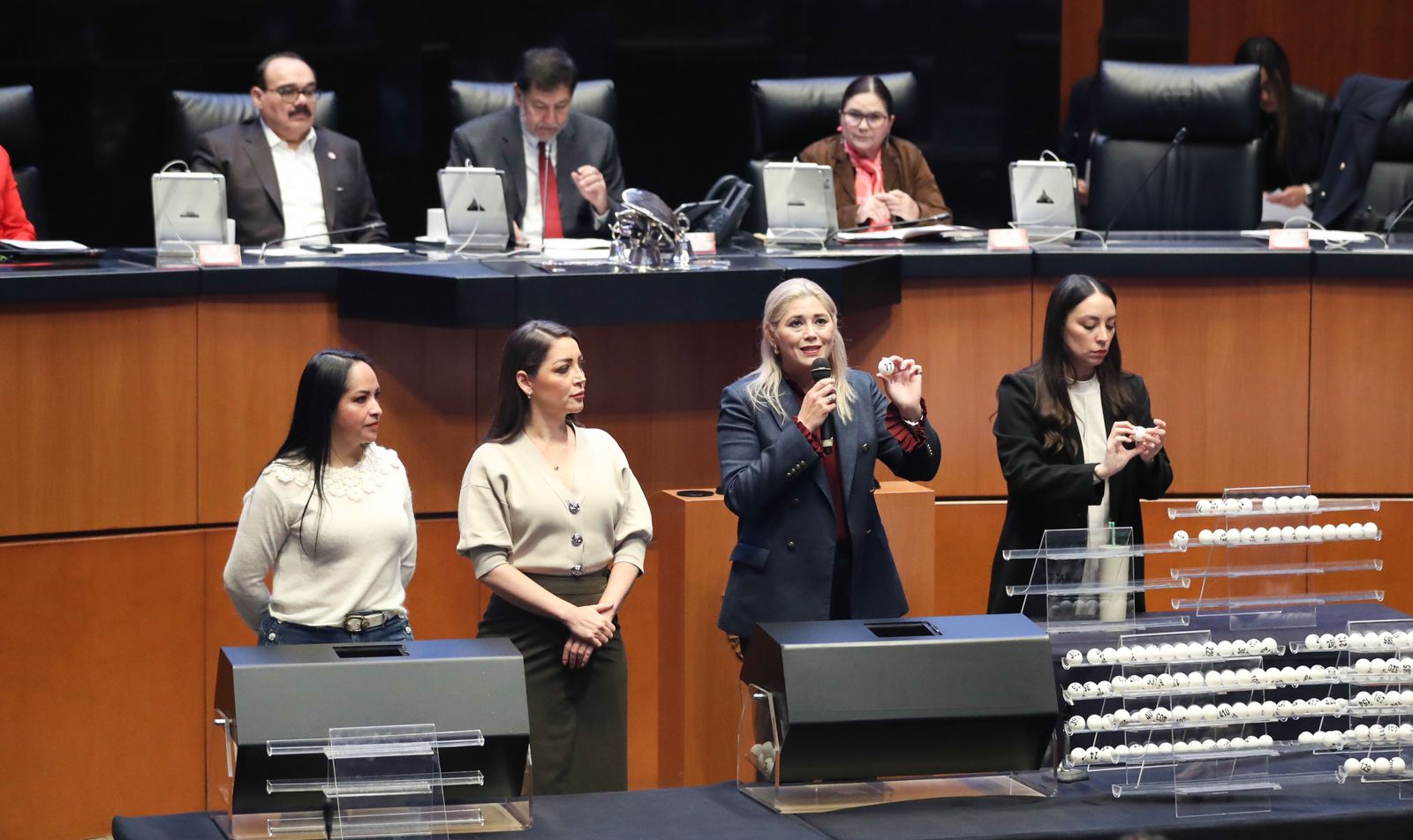 Legisladores defienden proceso de Insaculación del PJF