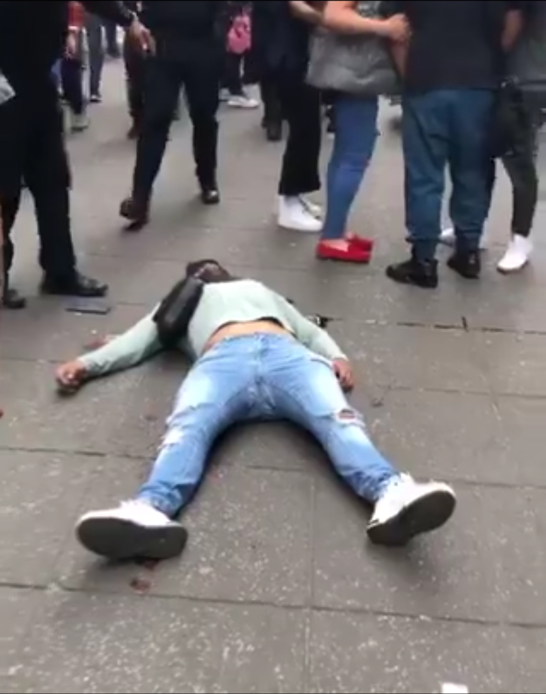 El ataque en pleno Centro Histórico dejó un muerto a la vista