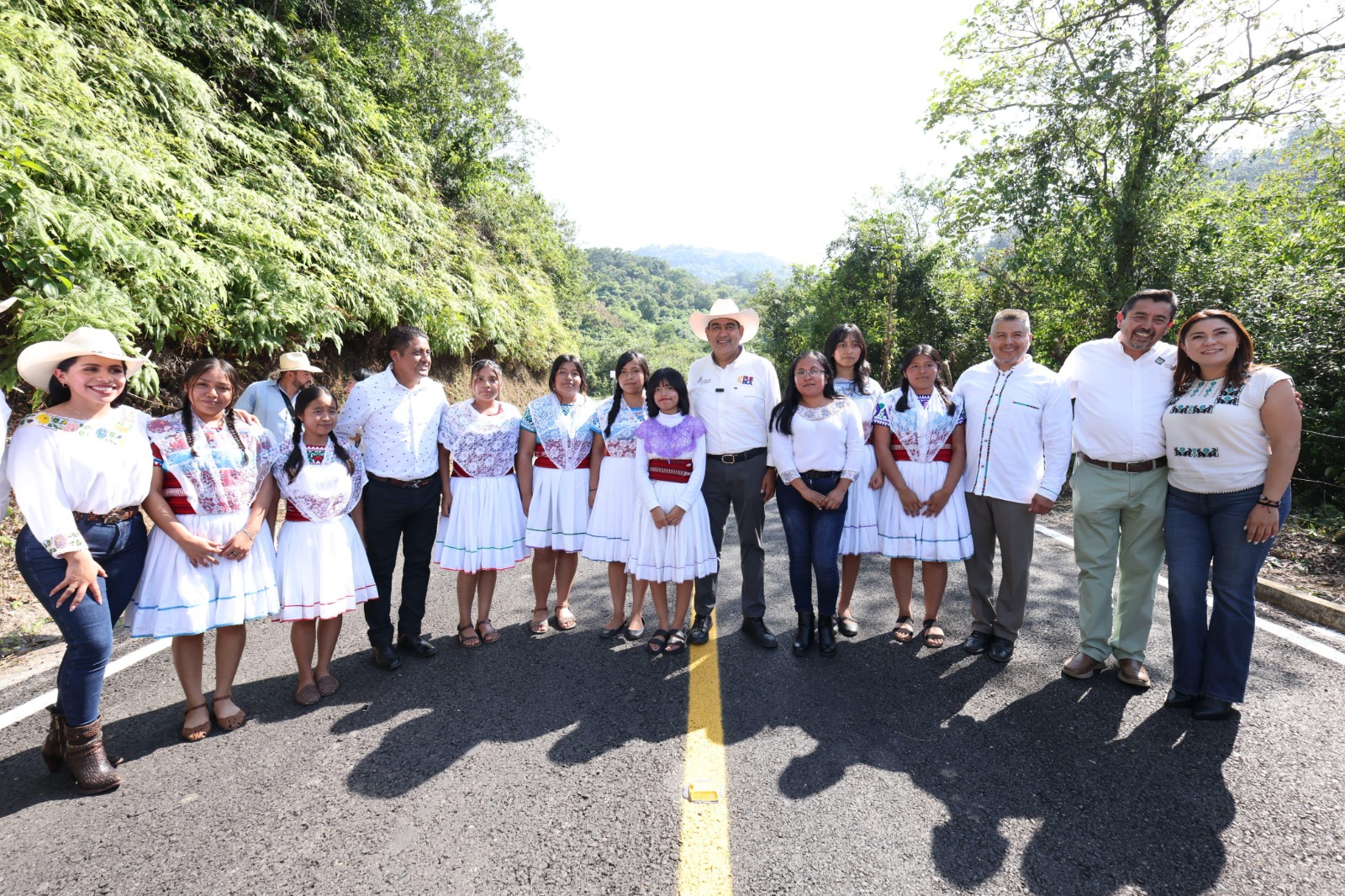 Inauguraciones al cierre de administración