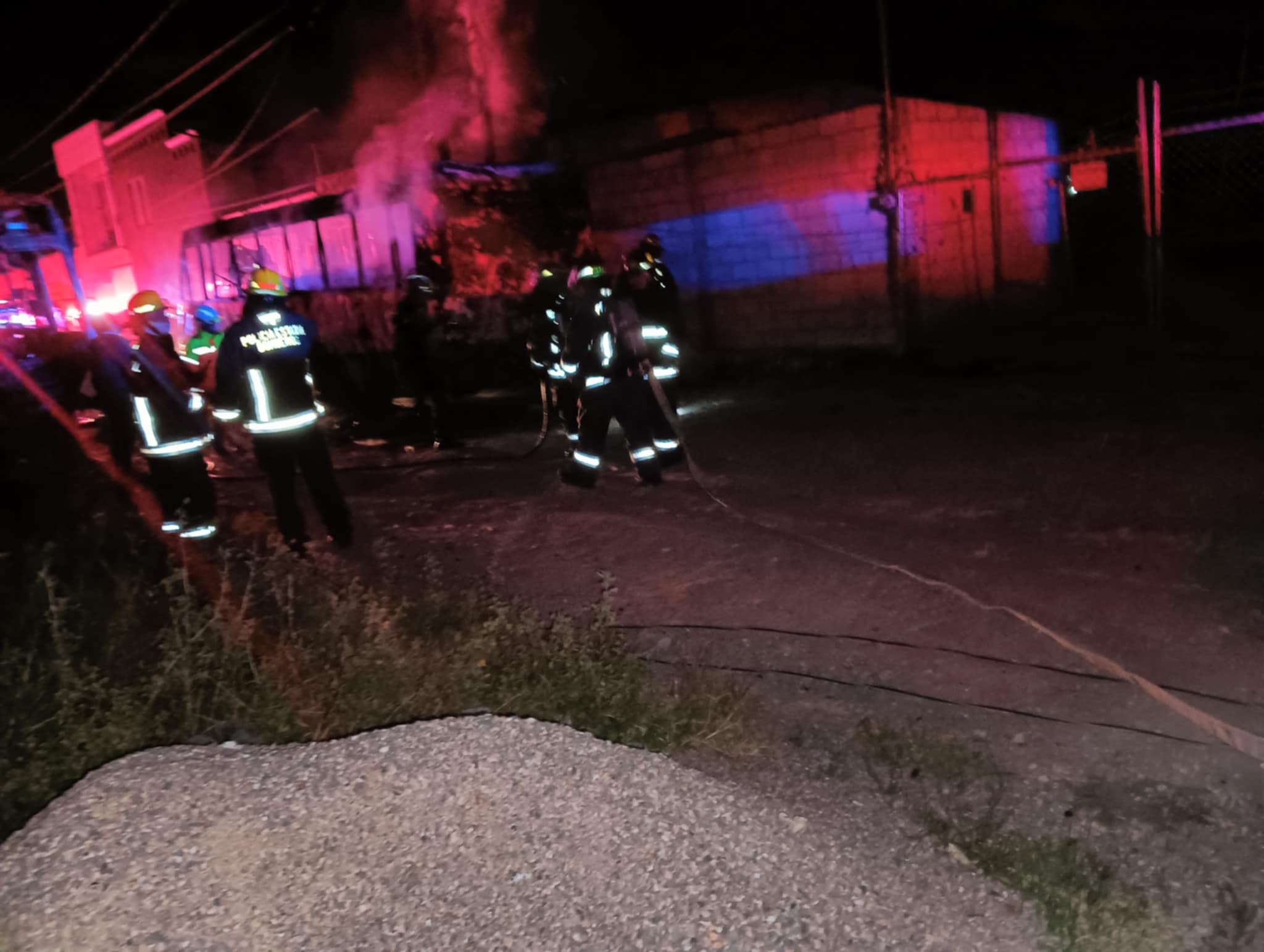 La diferencia con el R-10, es que el Morado ya no prestaba servicio