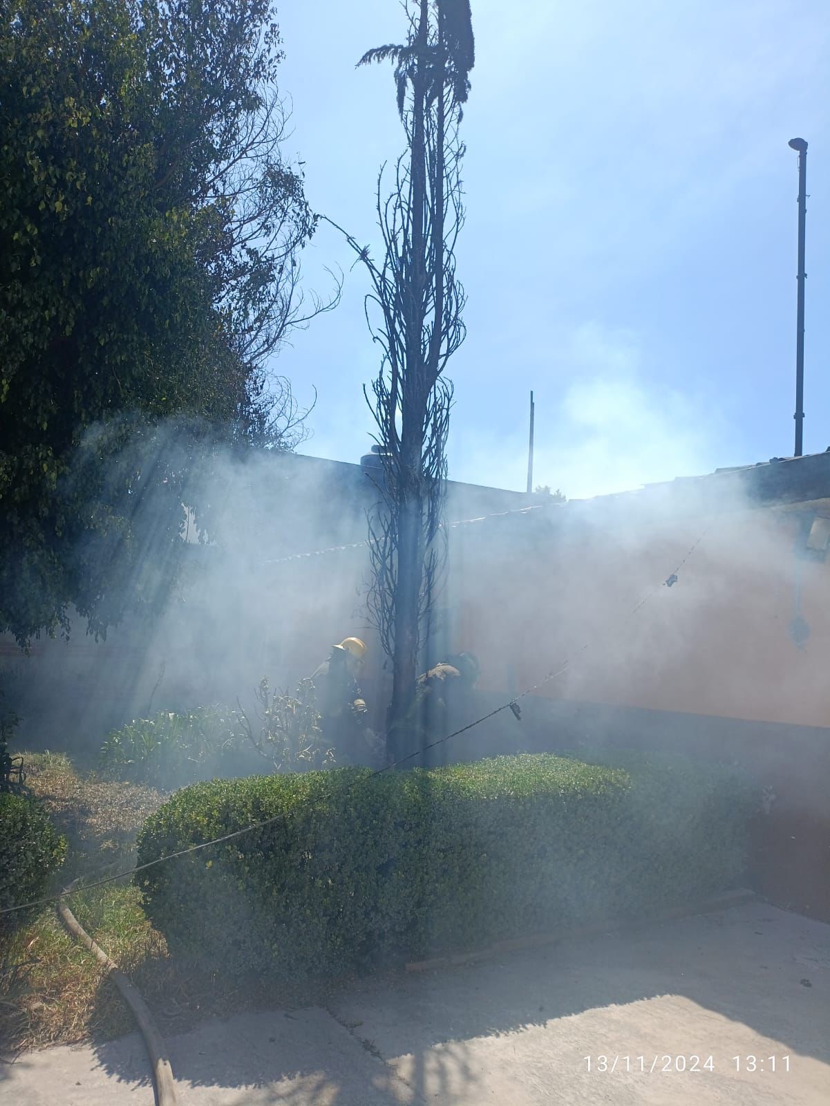 Intenso trabajo de bomberos