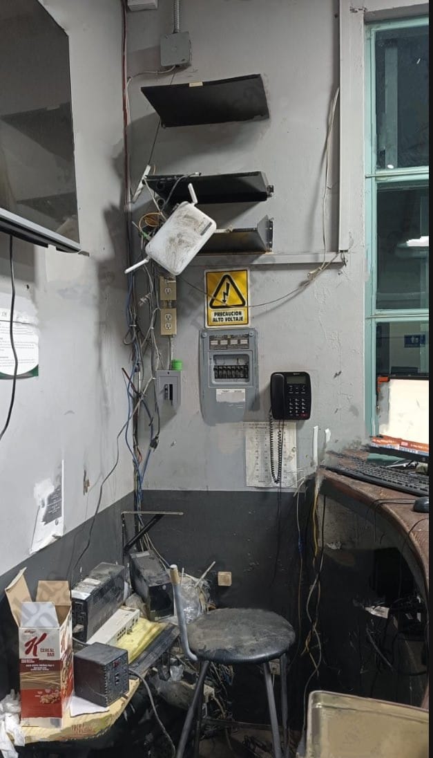 Destrozaron las oficinas