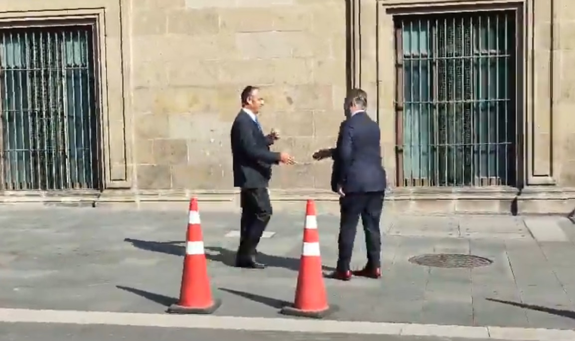 Empresarios llegando a Palacio Nacional