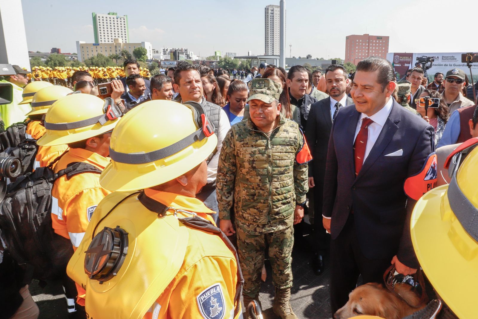 Conoció a los nuevos guardias forestales de Puebla