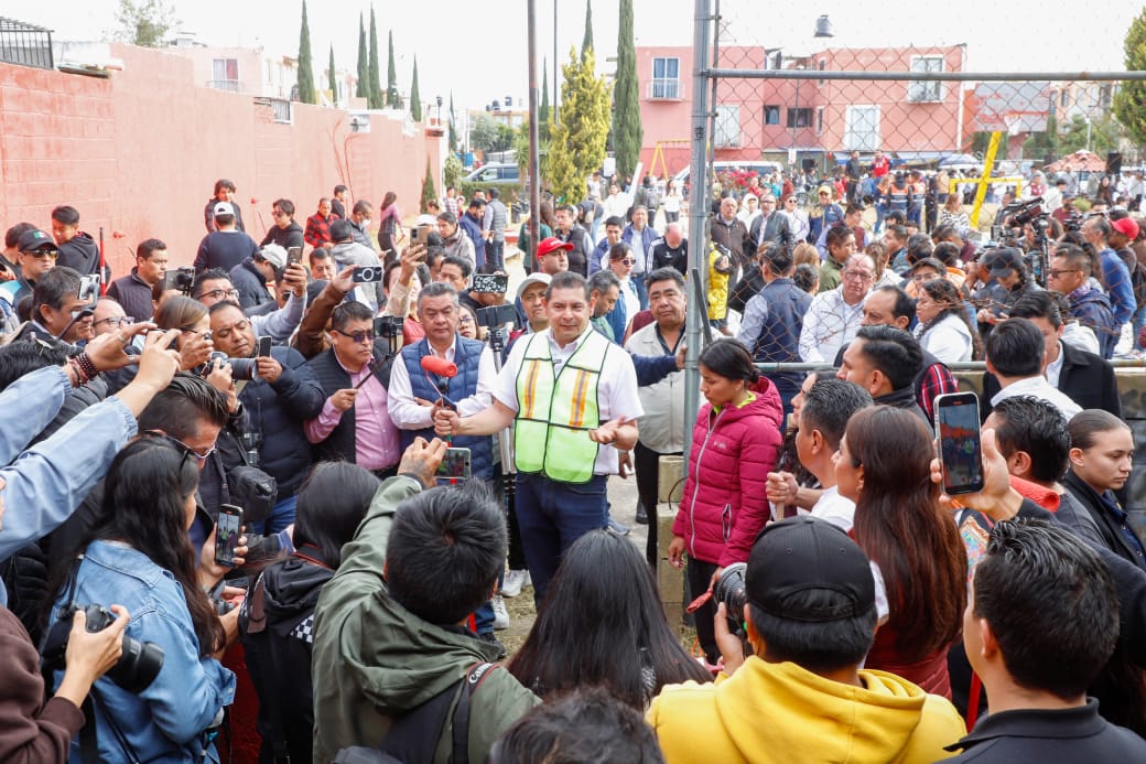 Envió mensaje a la comunidad