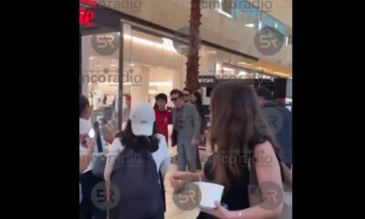 Drake Bell fue captado en Angelópolis antes de su show en la Feria de Puebla 2025. Fans se alistan para su presentación este miércoles.