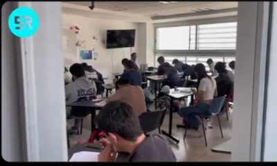Porque ser maestro no es solo una profesión, es una vocación que nace del corazón. Hoy 15 de mayo, reconocemos a quienes nos guían, inspiran y acompañan en cada etapa de aprendizaje.