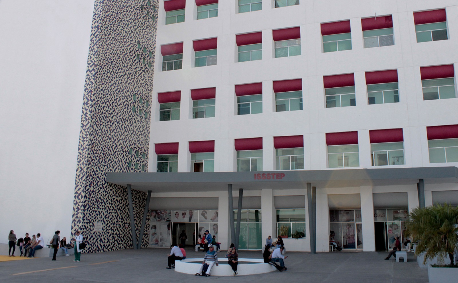 El ISSSTEP ha atendido 21 casos de Interrupción Legal del Embarazo entre derechohabientes, reduciendo riesgos de abortos clandestinos.
