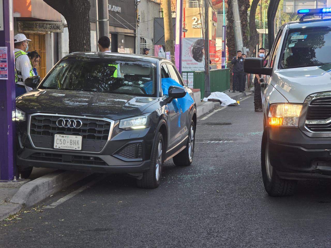 Ejecutan a dos colaboradores de Clara Brugada en Calzada de Tlalpan