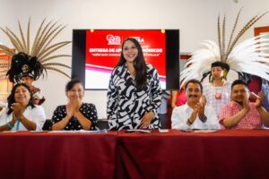 Con el programa Miércoles Ciudadanos, la alcaldesa de San Pedro Cholula escucha peticiones y otorga apoyos directos a quienes más lo necesitan.