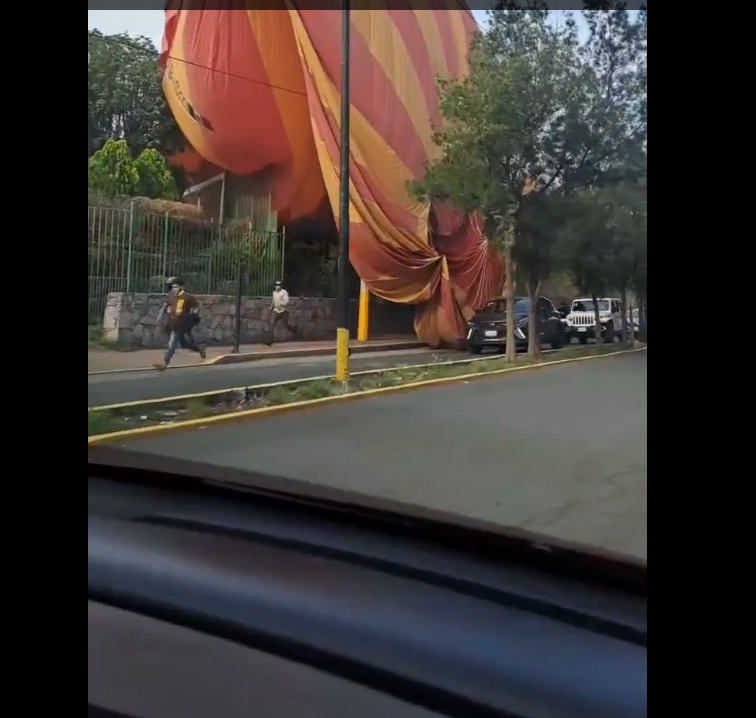 Cae globo aerostático en Teotihuacán; 12 a bordo ilesos