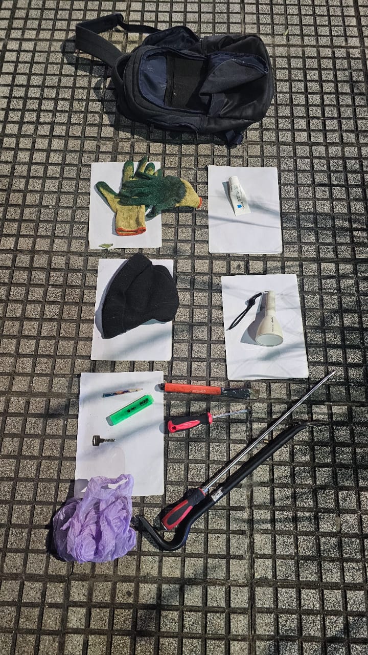 Capturan a "Hombres Araña" tras robar en un edificio de Buenos Aires