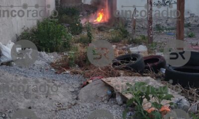 Incendio en baldío de la 52 Pte; quemaban llantas