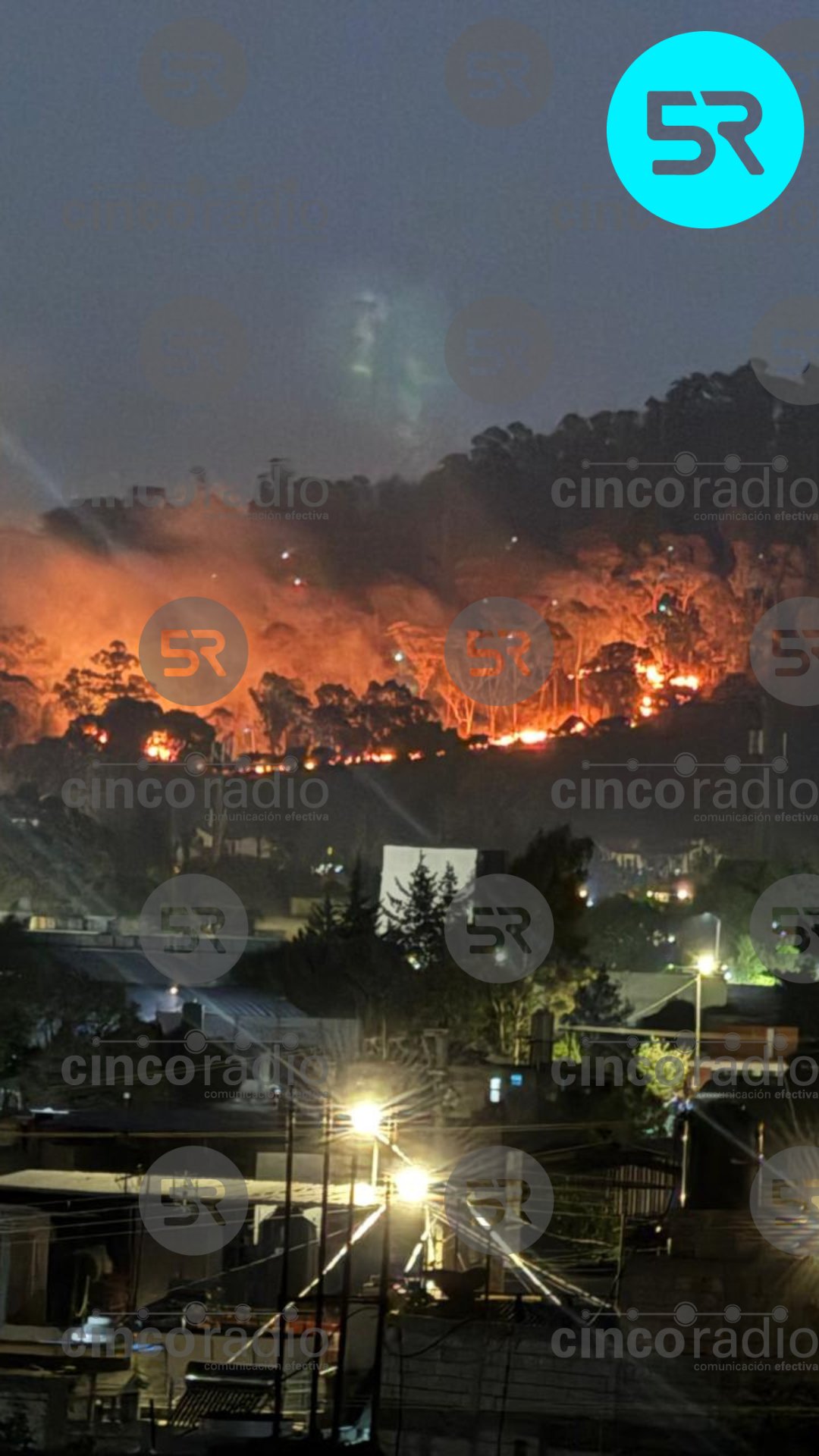 Incendio en el cerro de Amalucan amenaza viviendas cercanas