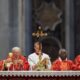 Inicia el cónclave 2025: 133 cardenales votarán para elegir al nuevo papa tras la muerte de Francisco, buscando guiar a la Iglesia en tiempos complejos. REUTERS/Murad Sezer