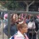 Madres y padres de la escuela Josefa Ortiz de Domínguez se reunieron con autoridades educativas para abordar las denuncias presentadas.