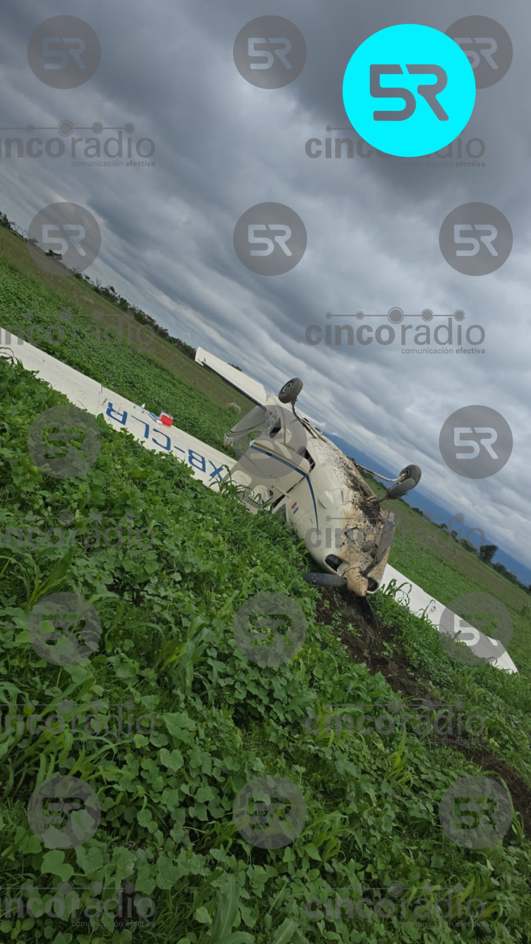 Confirman aterrizaje forzoso de avioneta en Huejotzingo. No hay heridos graves; autoridades investigan causas y realizan búsqueda en el área.