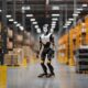 Amazon probará robots humanoides para entregar paquetes