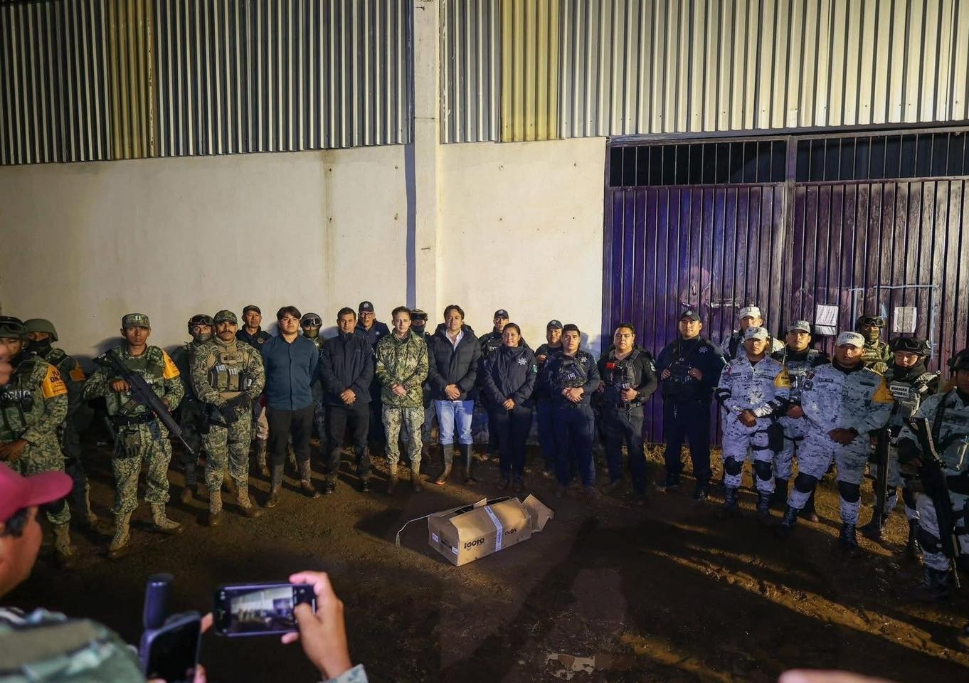Protección Civil y dependencias estatales atienden a familias afectadas por inundaciones en Chignahuapan, Tepeojuma e Izúcar de Matamoros.