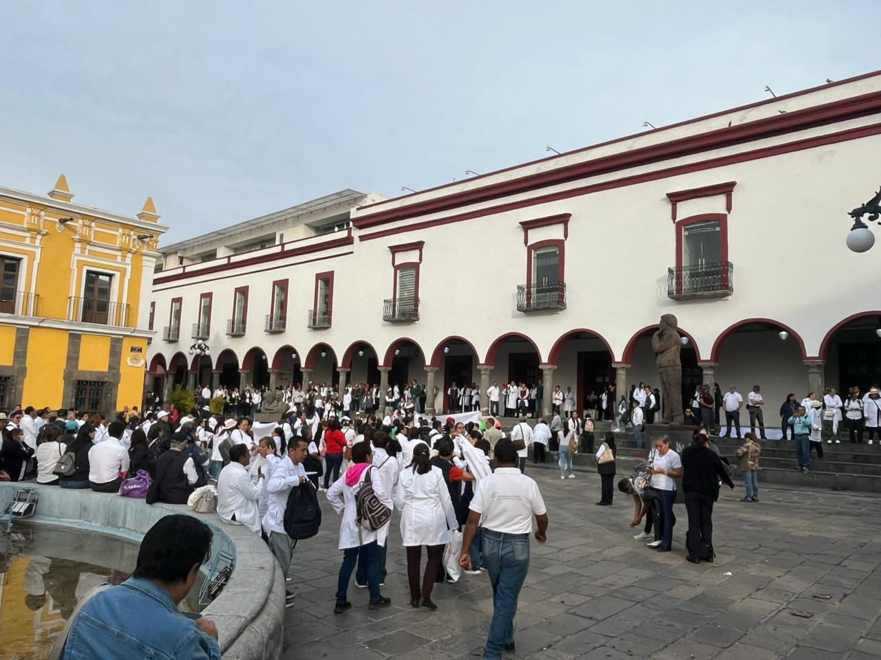 Gobierno estatal mantiene apertura al diálogo con personal sindicalizado de salud