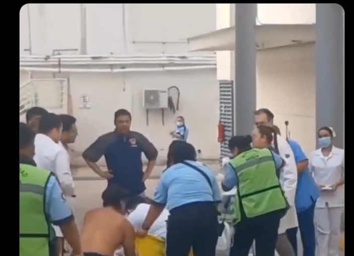 Mujer da a luz en piso de hospital