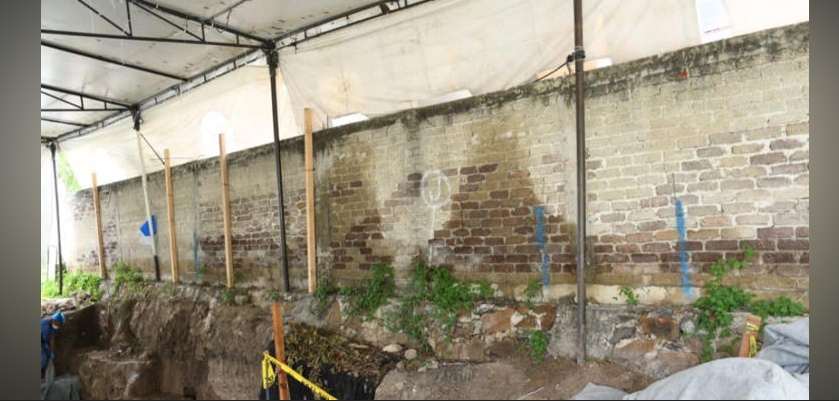 as autoridades acordonaron la zona con el objetivo de recabar indicios para la investigación. Foto: Fiscalía General del Estado de Morelos