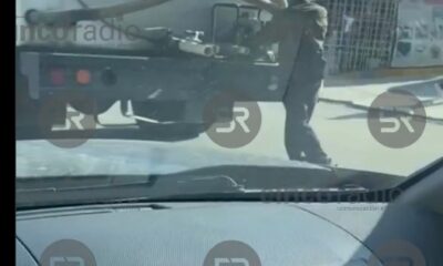 Joven circula en patineta agarrado de una pipa en Prolongación 14 Sur; video se vuelve viral