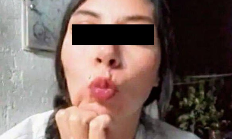 Analía Peralta está detenida por el asesinato de su hija recién nacida, mientras en redes fingía ser una profesional de la salud y madre ejemplar.