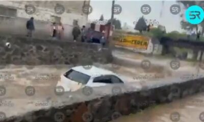 Camioneta Arrastrada por Corriente en Barranca de Chiautempan Vehículo Termina en Barranca Briones Tras Ser Llevado por el Agua; Autoridades Realizaron Labores de Rescate sin Reportar Heridos